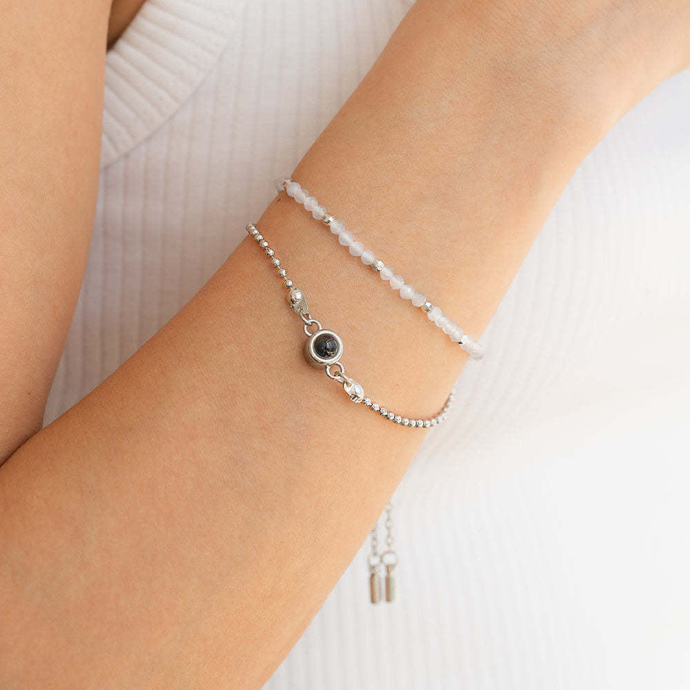 https://www.dropbox.com/scl/fi/2oenjb2lrddoza77mtggk/Crystal-Photo-Bracelet-13.jpg?rlkey=eyth5o4i0ugjtj6kji1b1ao85&st=8es2jyy0&dl=0