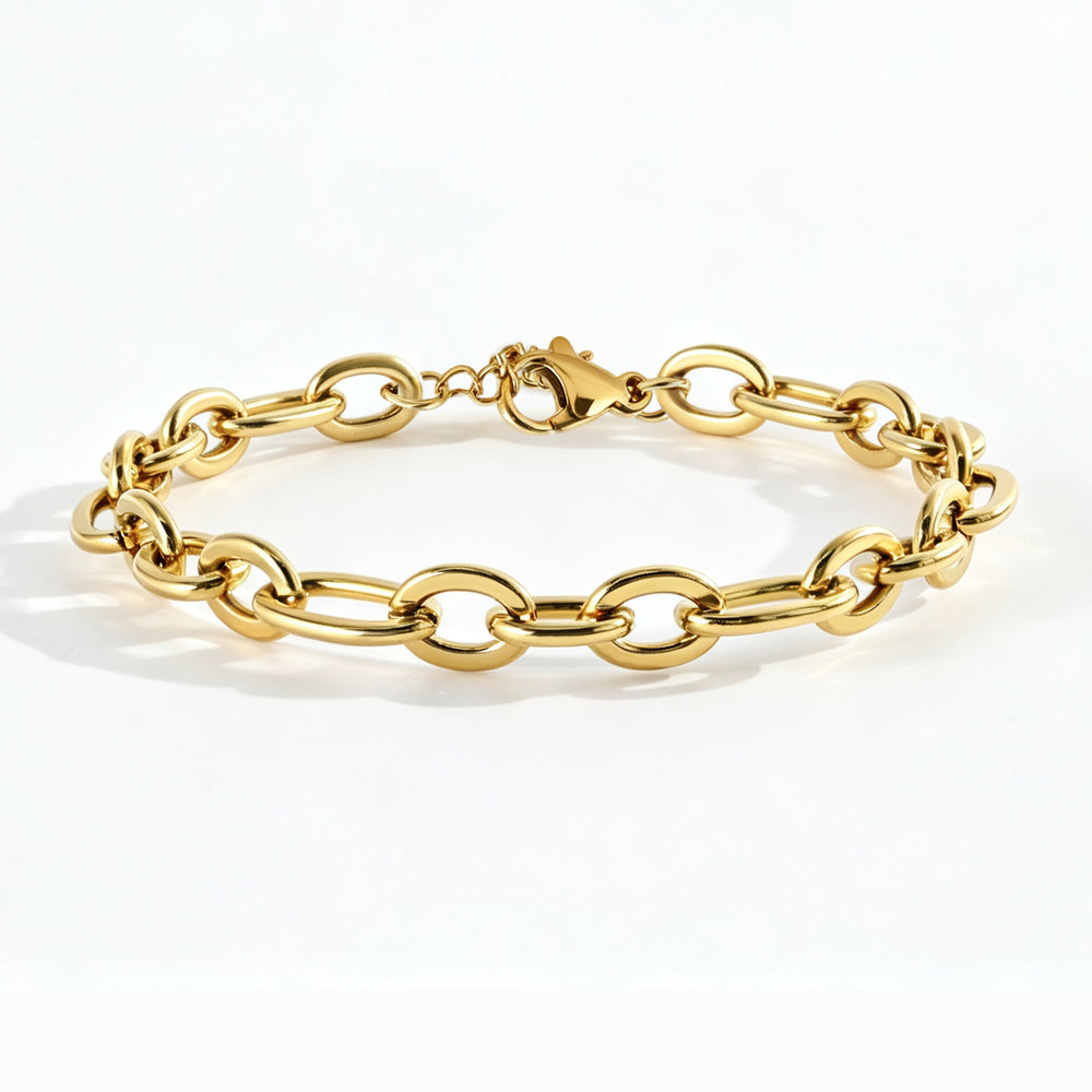 Bold Linked Paperclip Bracelet - Gold