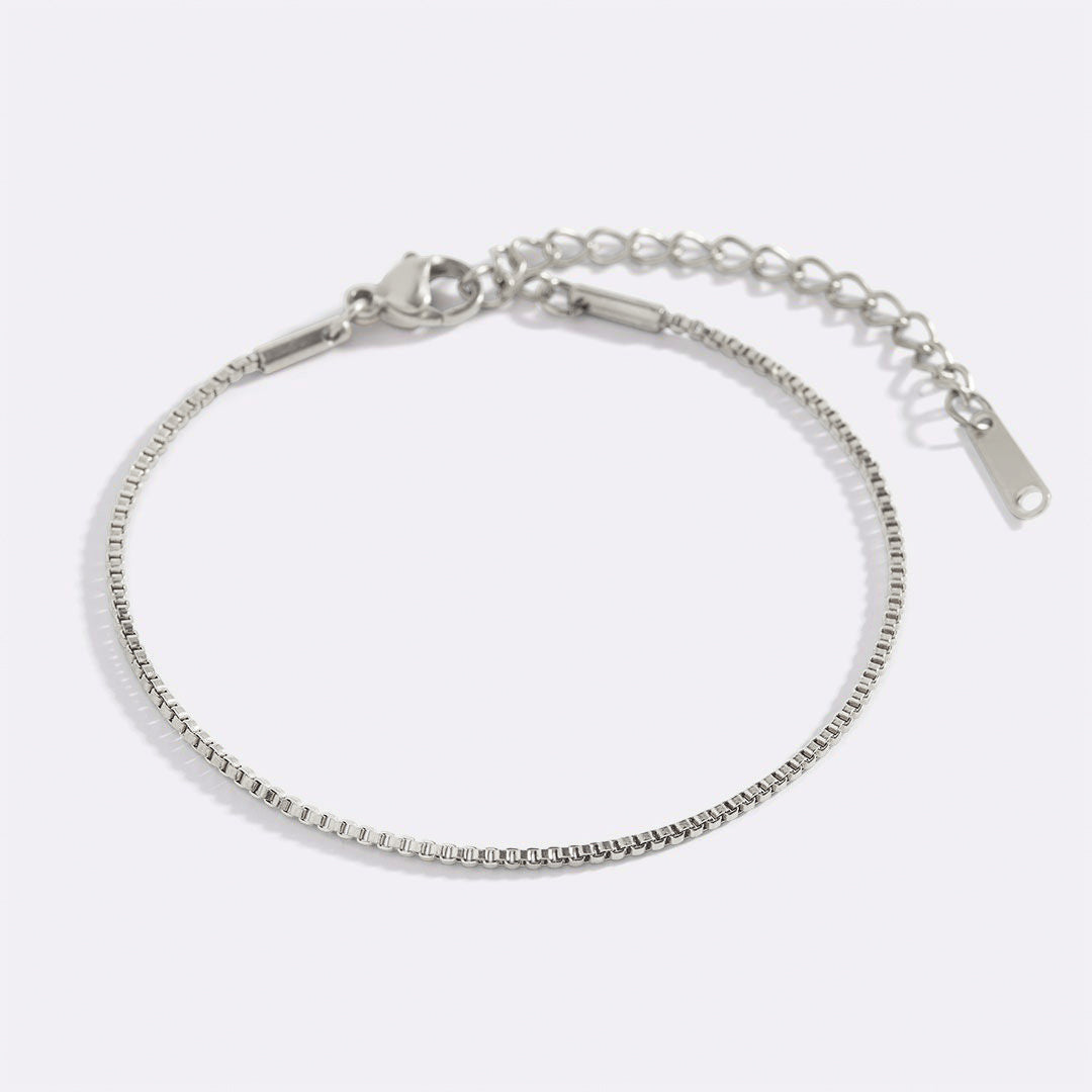 Essential Box Chain Bracelet – Mint & Lily