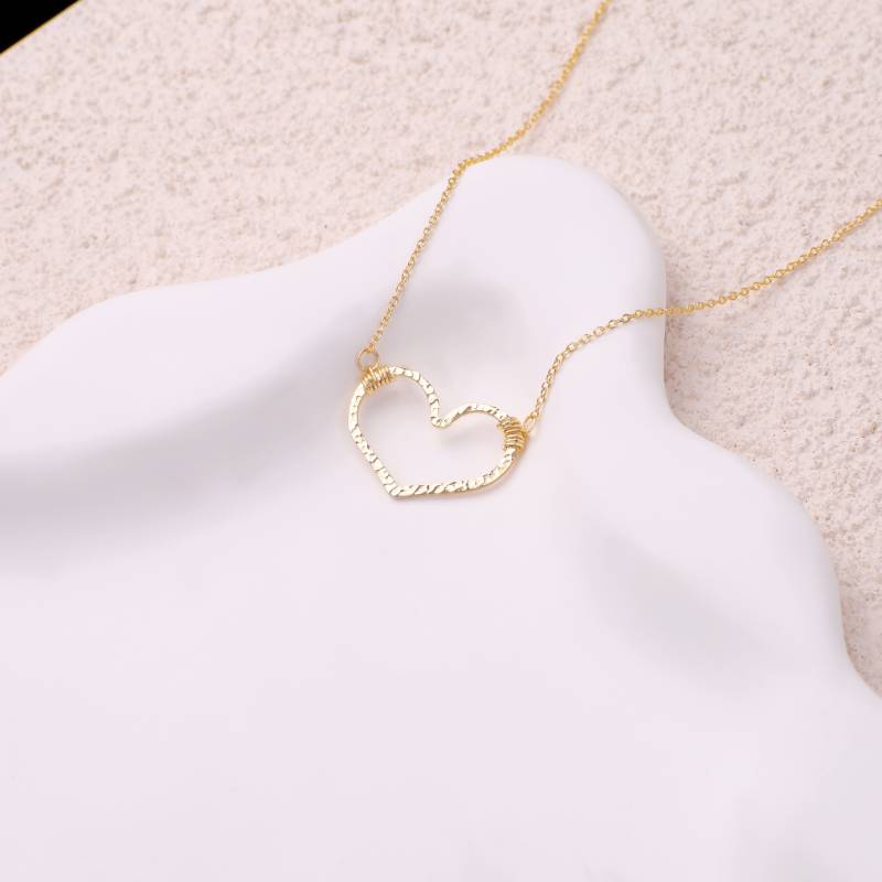 Hammered Gold Heart Necklace - Default Title