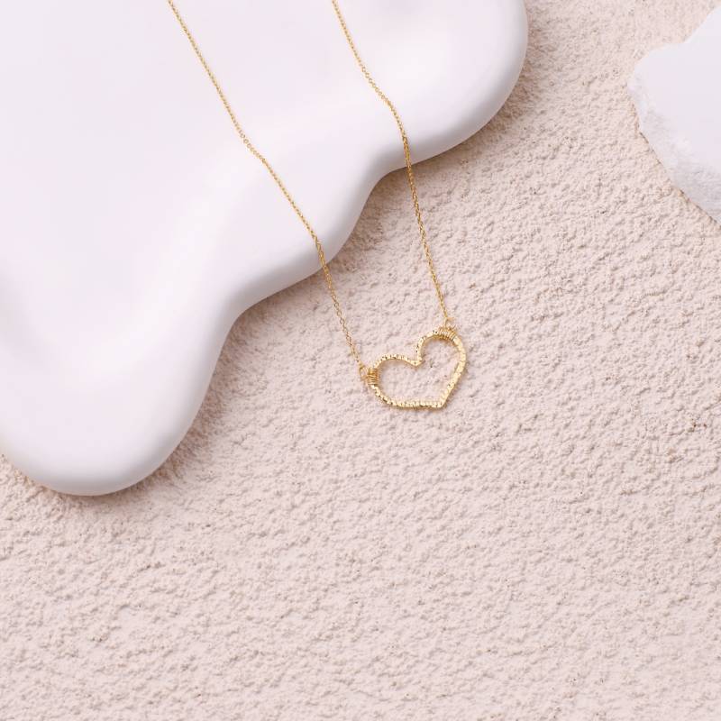 Hammered Gold Heart Necklace - Default Title
