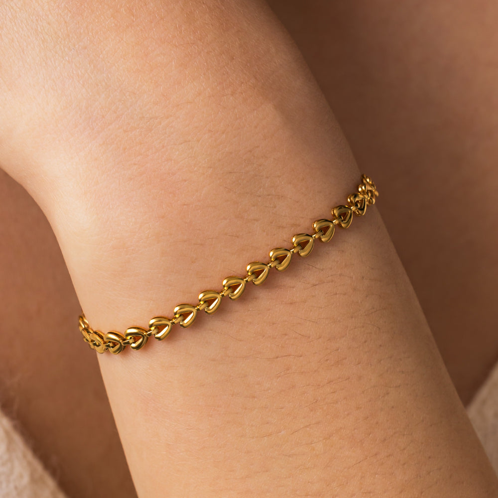 Love Links Bracelet - Gold / 6" + 2"