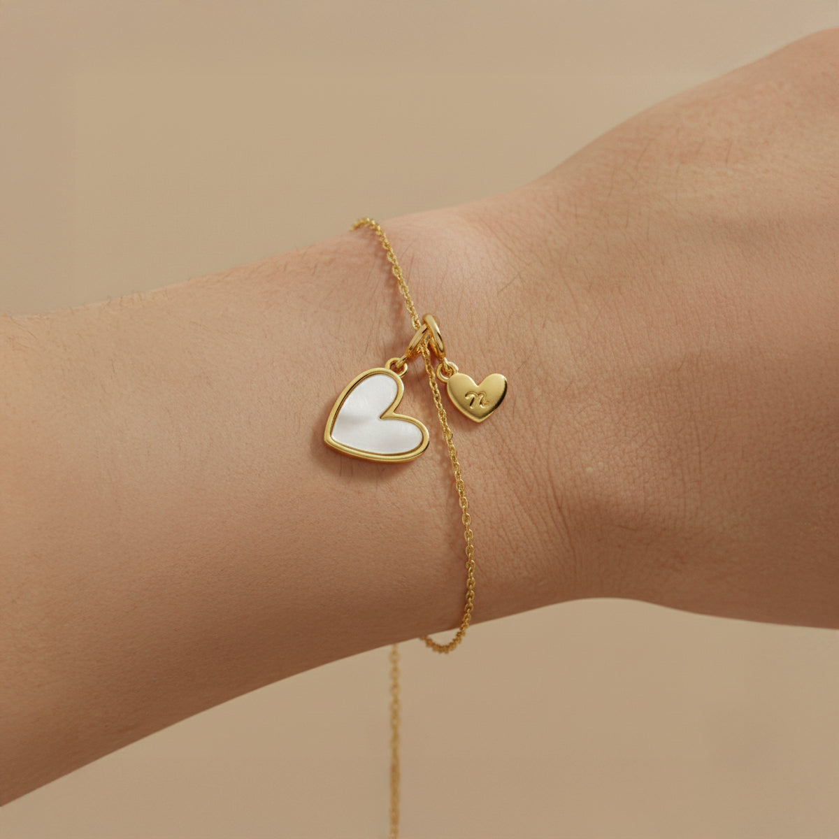 Dainty Mother Of Pearl Cable Chain Bracelet with Initial Heart Dainty Mother Of Pearl Cable Chain Bracelet with Initial Heart