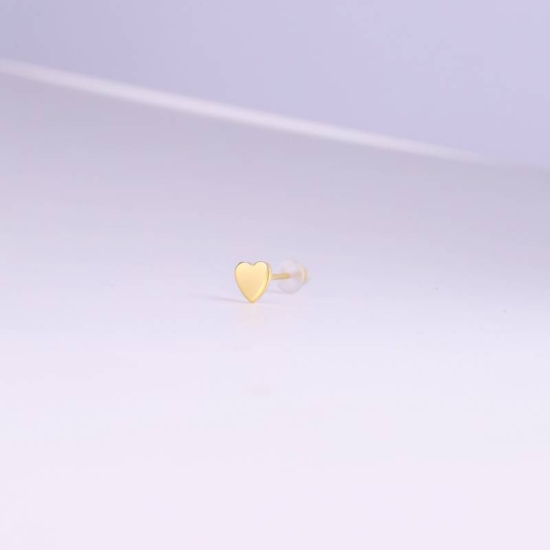 Mini Heart Stud Earrings - 18k Gold Plated