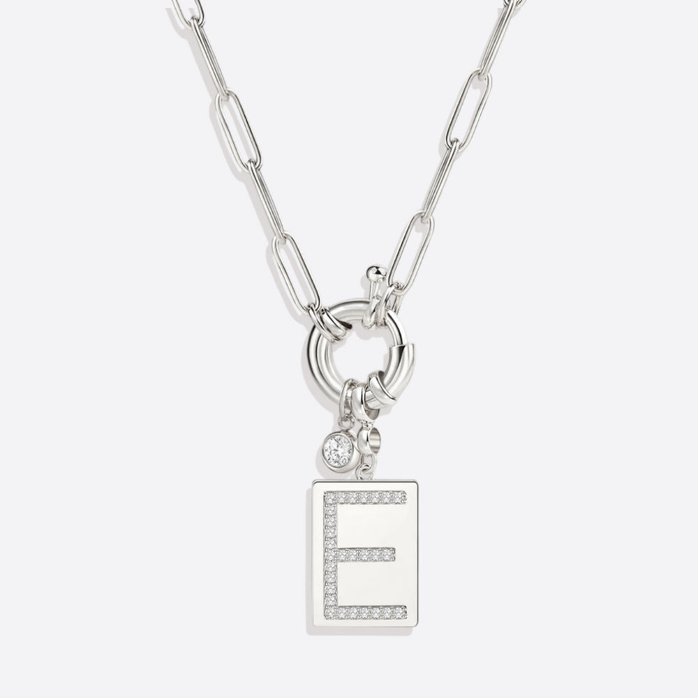 Collar con dije de pavé con inicial y cadena con clip - Silver / E / 18"