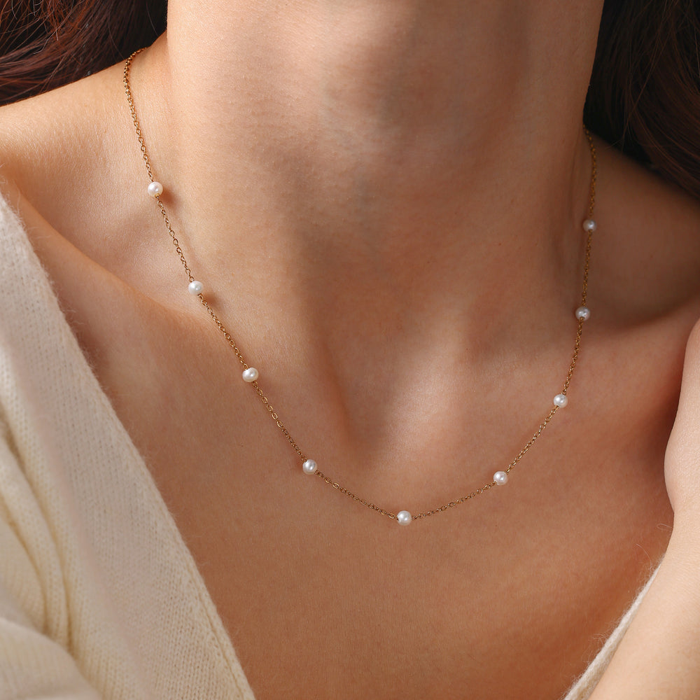 Pearl Station Necklace - Gold / 16" + 2"