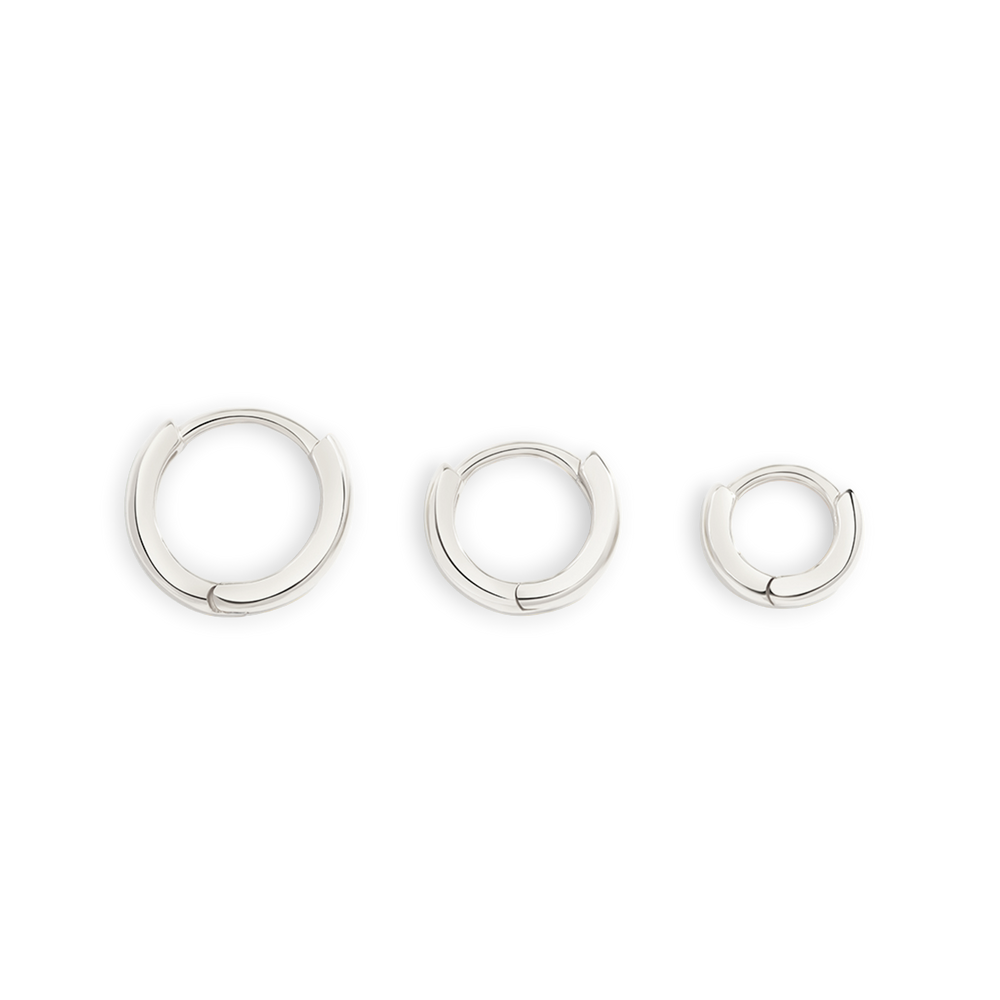 Dainty Huggie Hoop Earrings - Silver / 6mm
