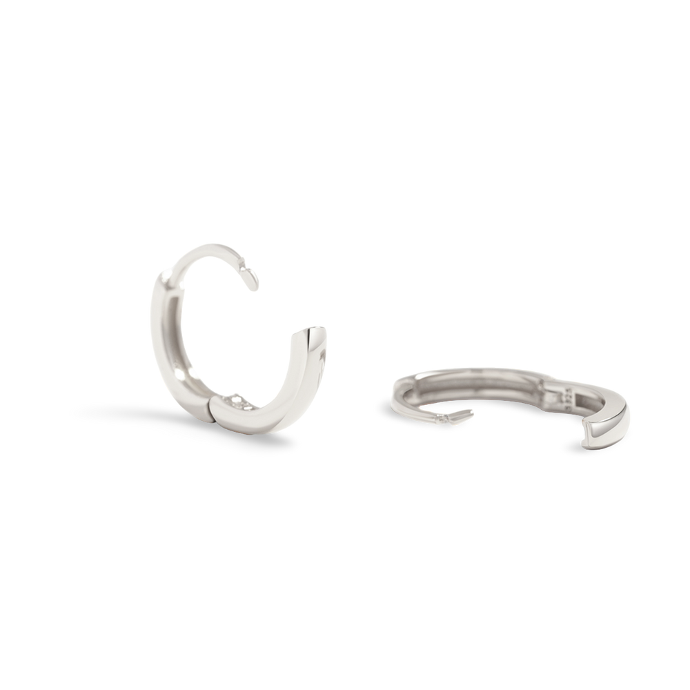 Dainty Huggie Hoop Earrings - Silver / 6mm
