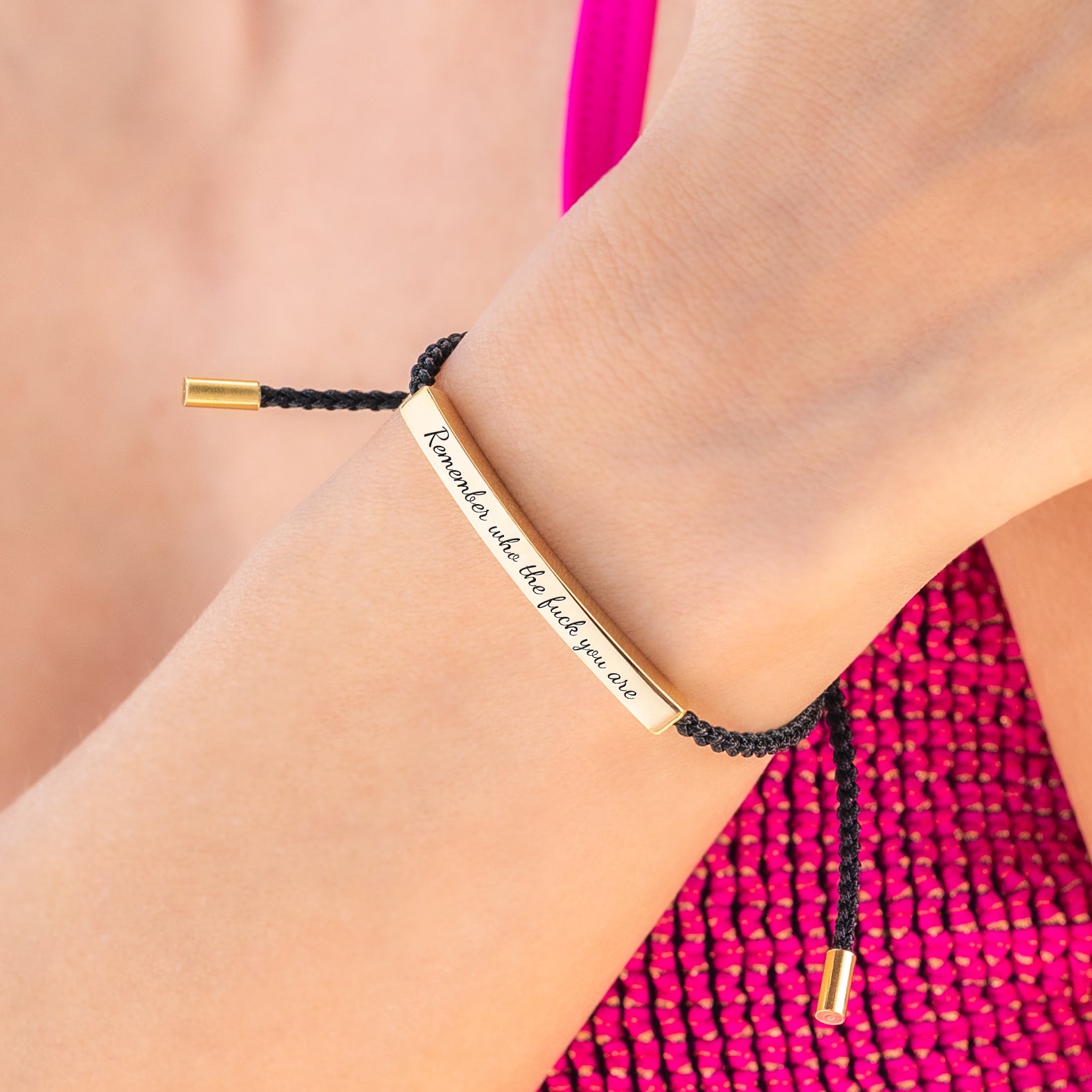 Bracelet Motivation Femme "Remember Who You Are" - Cordon Tressé Réglable - Acier Inoxydable - Fait Main