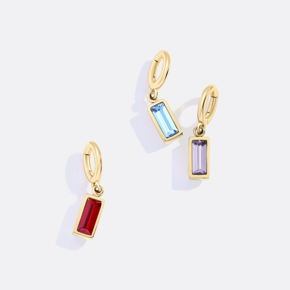 https://www.dropbox.com/scl/fi/dvebss8tcmviozdtay36z/Dainty-Baguette-Birthstone-Charm_16.jpg?rlkey=1hw9vbkiidgkioq22tttw8wp7&st=4rdoxqou&dl=0