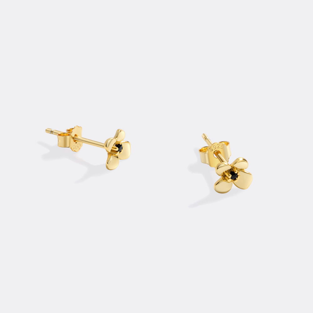 https://www.dropbox.com/scl/fi/vwtbwuwiibyoh21ad3urd/Dainty-Floral-Statement-Studs_3.jpg?rlkey=af51tbix0ywy03to6z70tpuzm&st=918cyjbb&dl=0