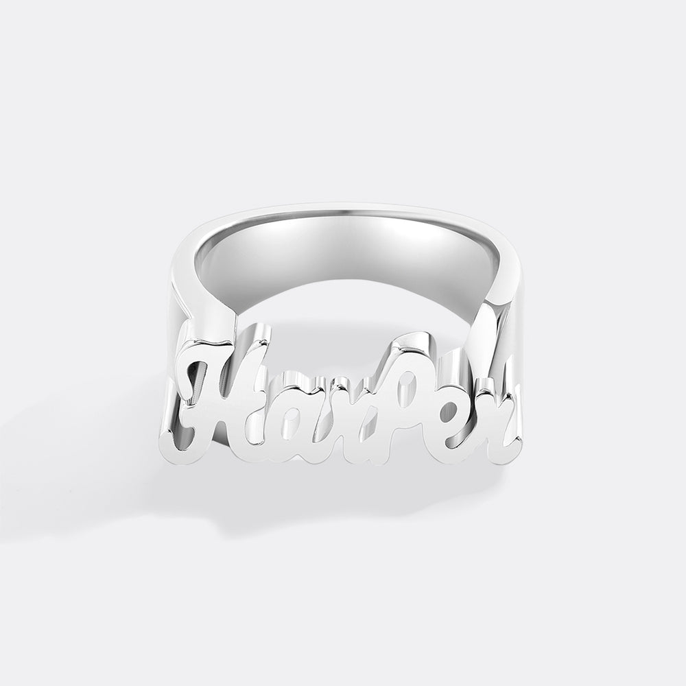 https://www.dropbox.com/scl/fi/ed6nyx4k9ot89scny9jch/Brilliant-Tiny-Monogram-Ring_3.jpg?rlkey=wnyndktznaj45isk09y0gs3q7&st=czrl78ra&dl=0