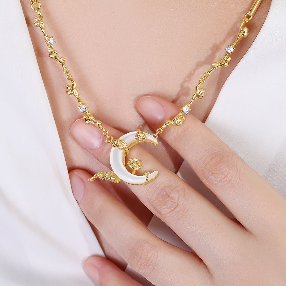 https://www.dropbox.com/scl/fi/679kpcmhz48i902lj001b/Shell-Moon-Necklace_8.jpg?rlkey=endl81qpmngeglb1bpjrptdez&st=oog0ujn1&dl=0