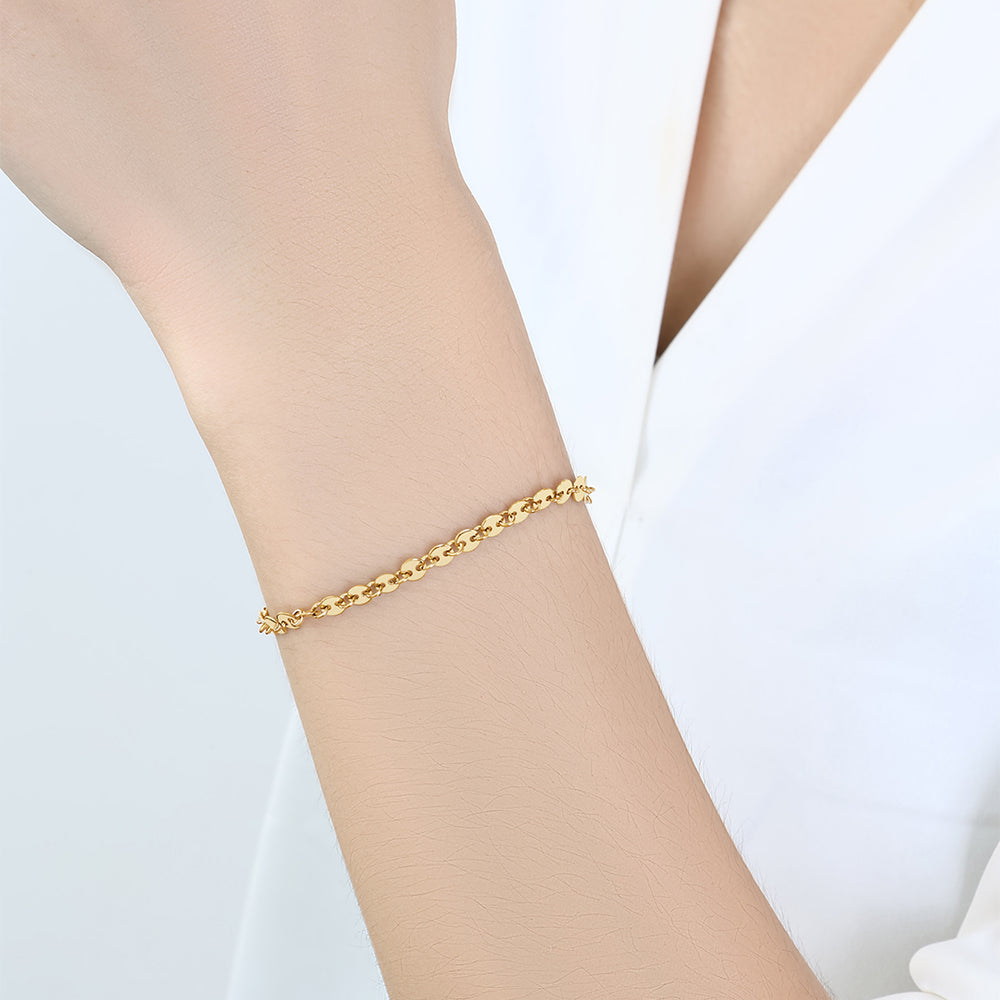 https://www.dropbox.com/scl/fi/v9yis9ak15fmxuqmpid4m/Poppy-Stacking-Bracelet_3.jpg?rlkey=n8zda0ga3txc741mktjqmg63u&st=qq4k8796&dl=0