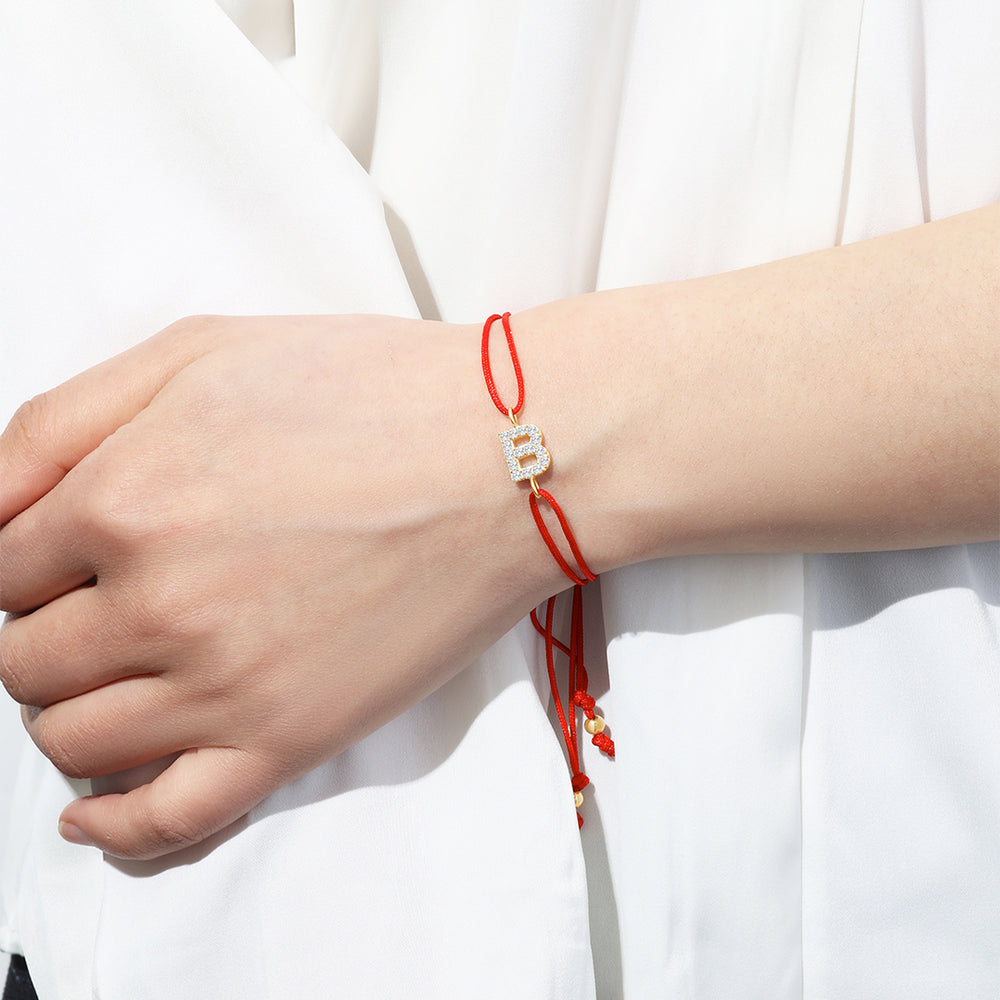 https://www.dropbox.com/scl/fi/sokl2ve0izdrgofc5dthk/Initial-String-Adjustable-Bracelet_5.jpg?rlkey=hc4z18y01hzhsm3ef7csvj2x4&st=gti1zbvi&dl=0