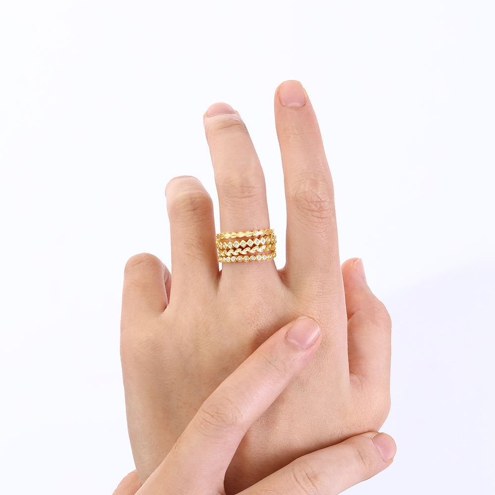 https://www.dropbox.com/scl/fi/xqin85hw516xkym9mmr6c/Dainty-Gold-Mini-Ring-Set_6.jpg?rlkey=i9xr3fj55xjco4h9q5bdyn45t&st=u7m9cscx&dl=0