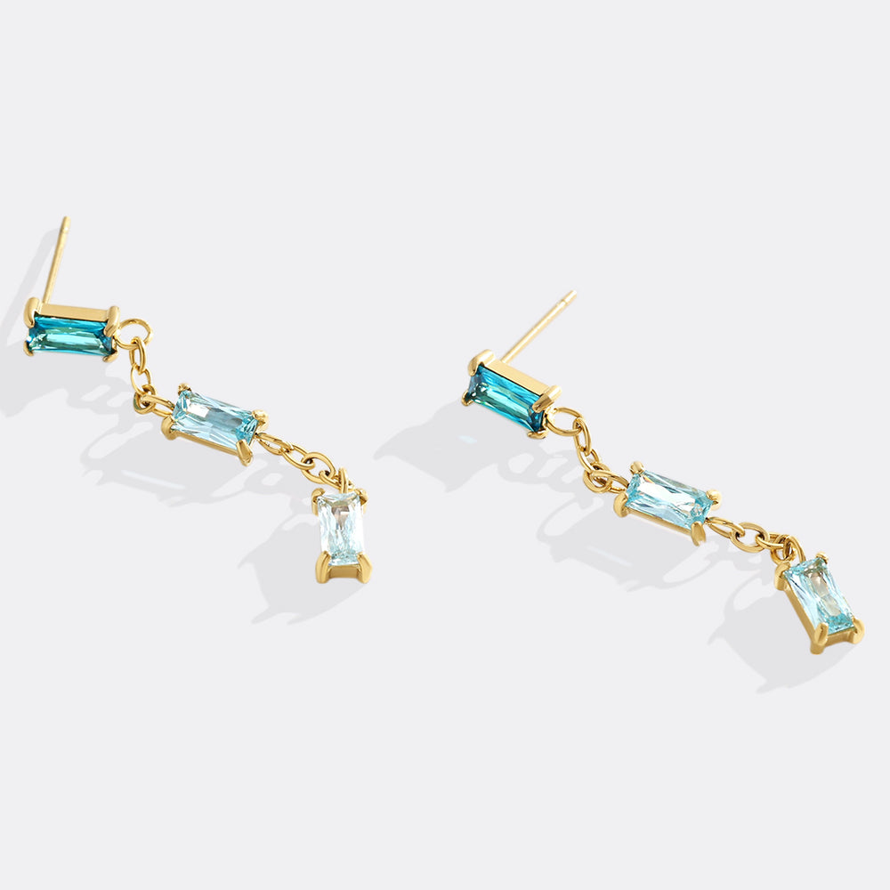 https://www.dropbox.com/scl/fi/i9bdjxu2gvczt2327jq2a/Ombre-Baguette-Dangle-Earrings_5.jpg?rlkey=edyt1zqz9f9l4hqvcco604o8t&st=gi3st1dy&dl=0