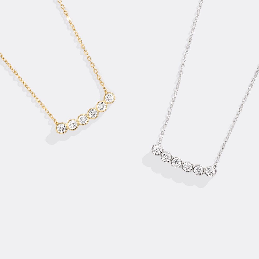 https://www.dropbox.com/scl/fi/wy7d7kt2hflb8ufzxrwfx/Classic-Bezel-Set-Diamond-Necklace_5.jpg?rlkey=3xrhiuzpn6l5tm4e7lj1n3kc3&st=knptc12d&dl=0
