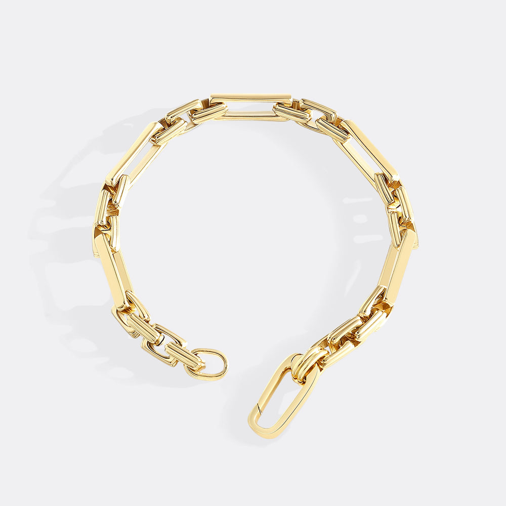 https://www.dropbox.com/scl/fi/4h6sy2retuwicnpe88hv9/The-Unity-Chain-Bracelet_1.jpg?rlkey=u8v1hrq3p4h90cnrxtjgh5plt&st=9a2tu0vr&dl=0