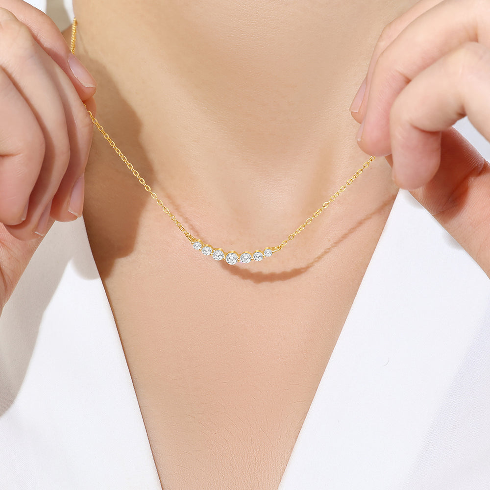 https://www.dropbox.com/scl/fi/m59b1yw3gr4dt2nhypt61/Classic-Arc-Diamond-Necklace_7.jpg?rlkey=jq2ehx8f38vnuxyj71c907mnk&st=7647e2t7&dl=0