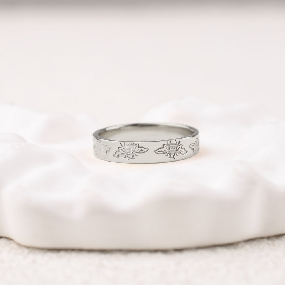 Stamped Honey Bee Band - 925 Sterling Silver / 5