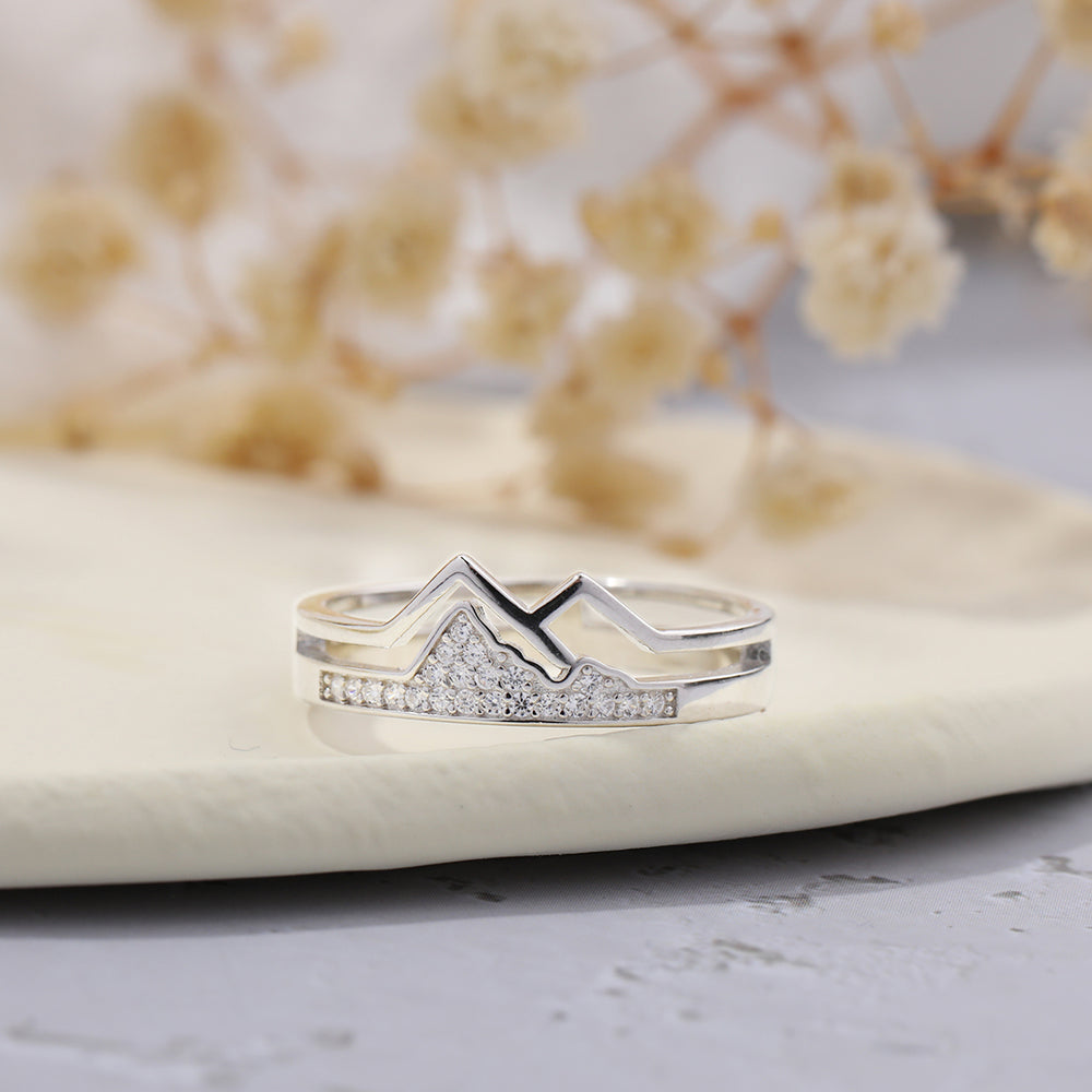 Faith Moves Mountains Pavé Mountain Ring - Silver / 5