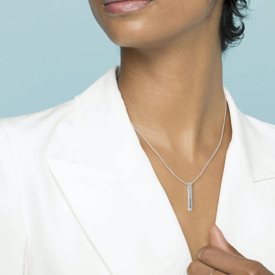 Muse Pillar Bar Necklace Mint & Lily