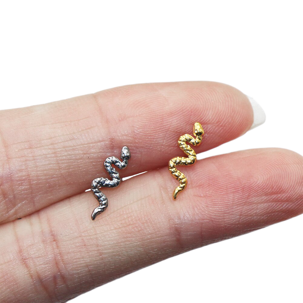 Cute Labret Studs | 16g - Gold / Snake / 6mm